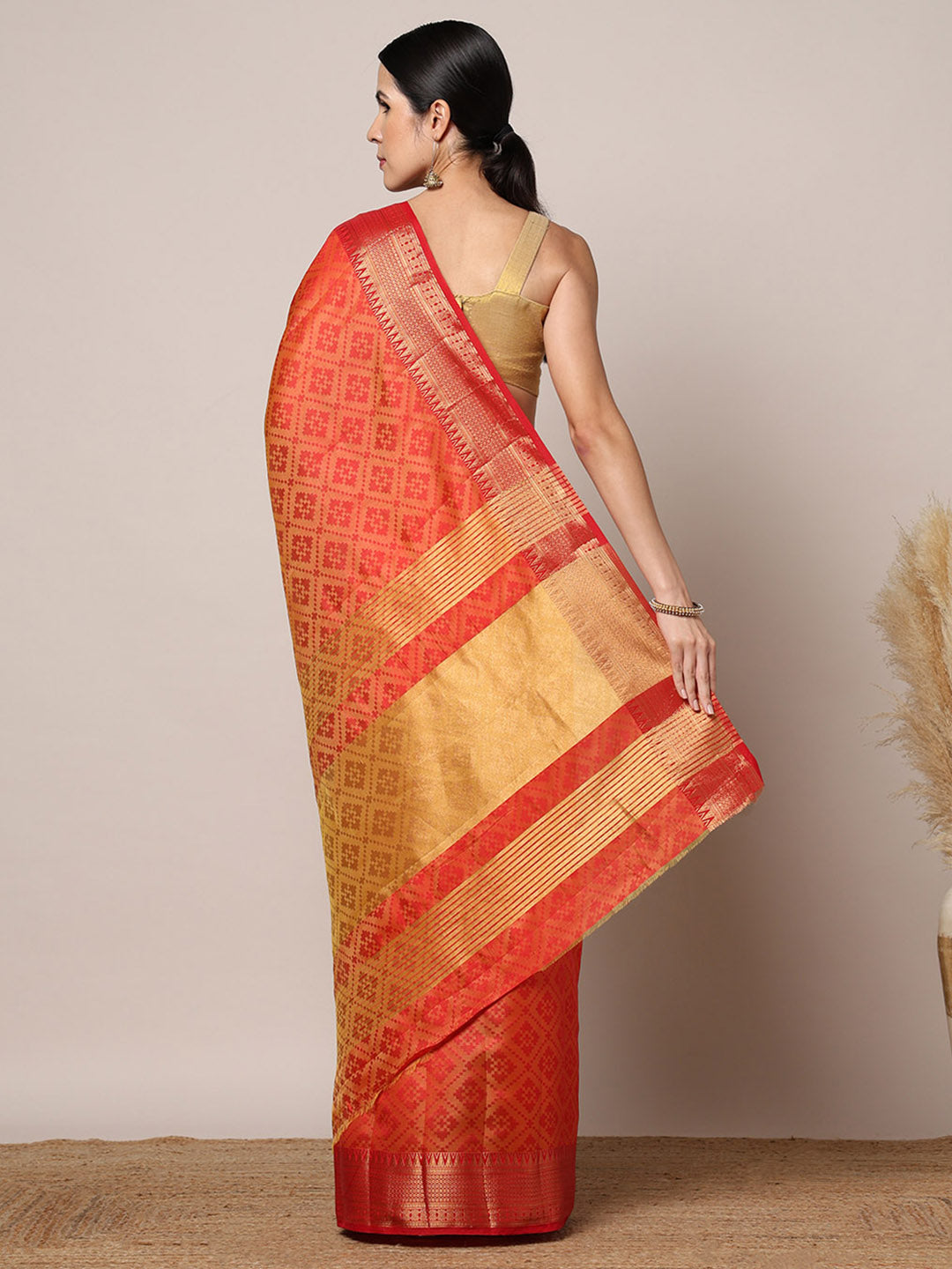 Woven Design Tussar Saree