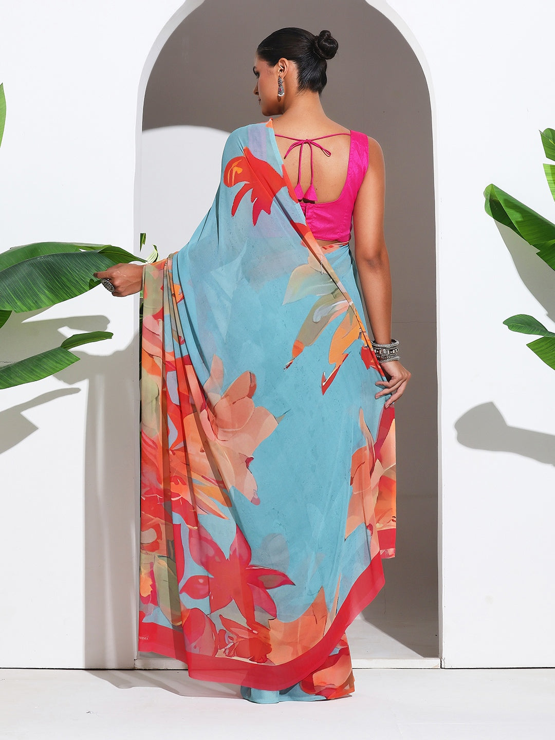 Floral Printed Georgette Saree