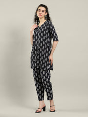 Printed Cotton Blend Kurta & Pants