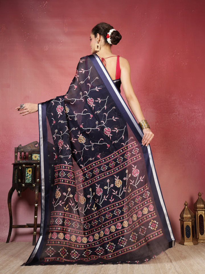 Floral Printed Cotton Blend Saree