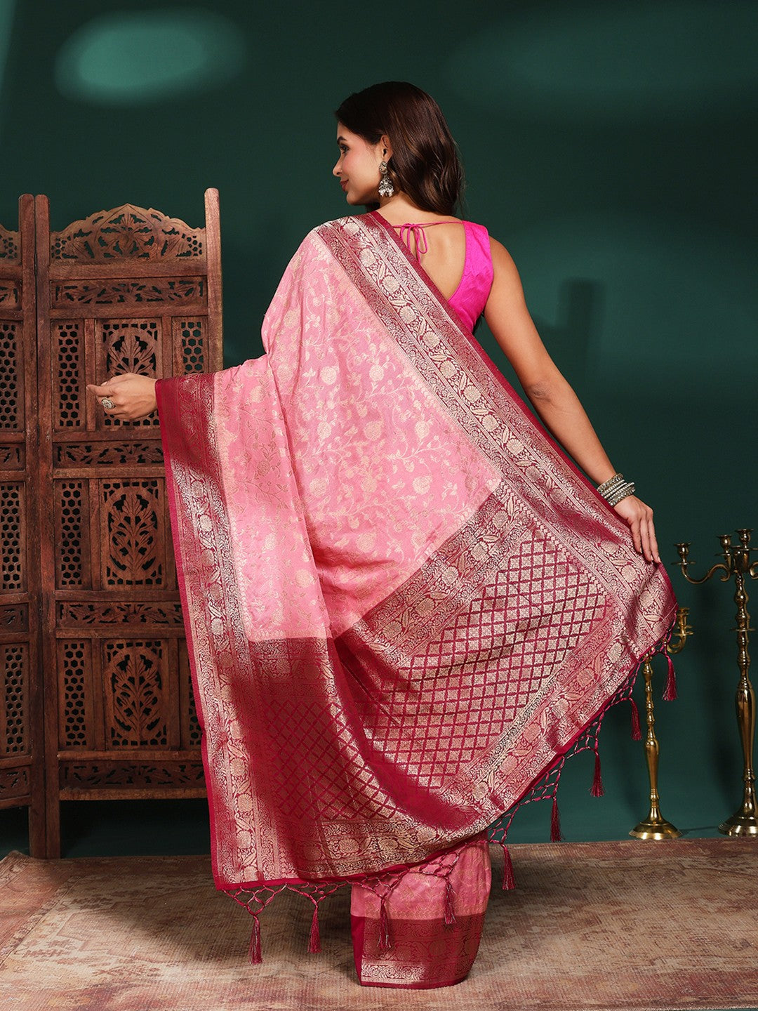 Plain Crepe Saree