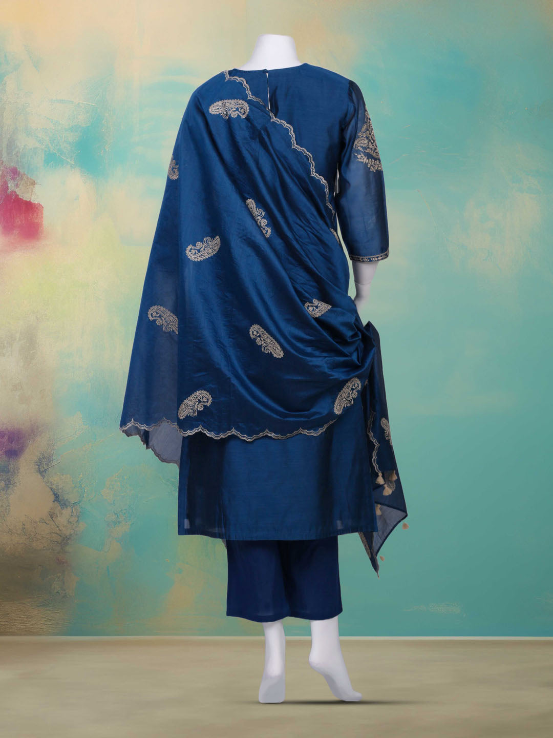 Embroidered Chanderi Kurta With Pant &amp; Dupatta