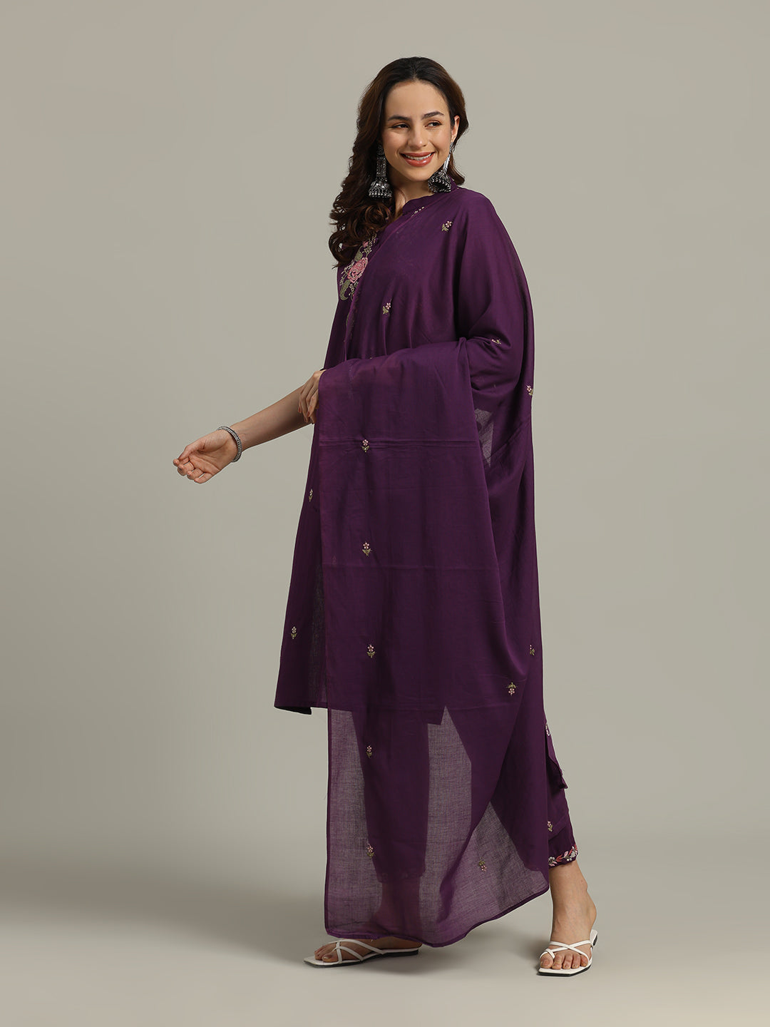 Resham Embroidered Cotton Kurta With Pants &amp; Dupatta