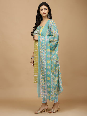 Neck Patti Printed Cotton Unstitched Suit With Dupatta