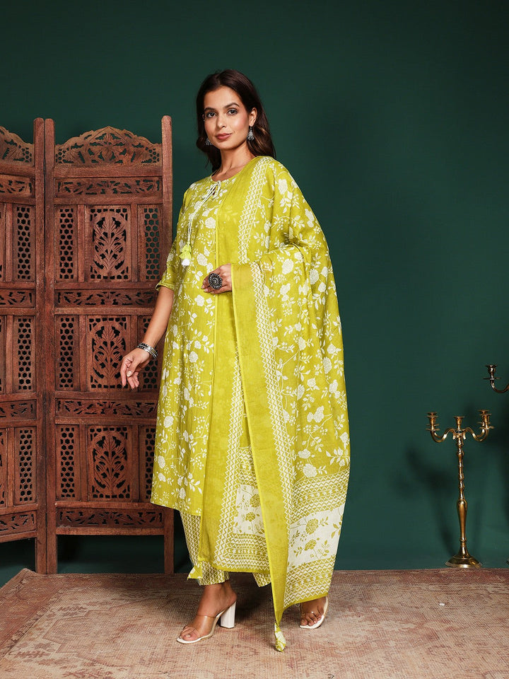 Printed Cotton Blend Kurta With Pant &amp; Dupatta