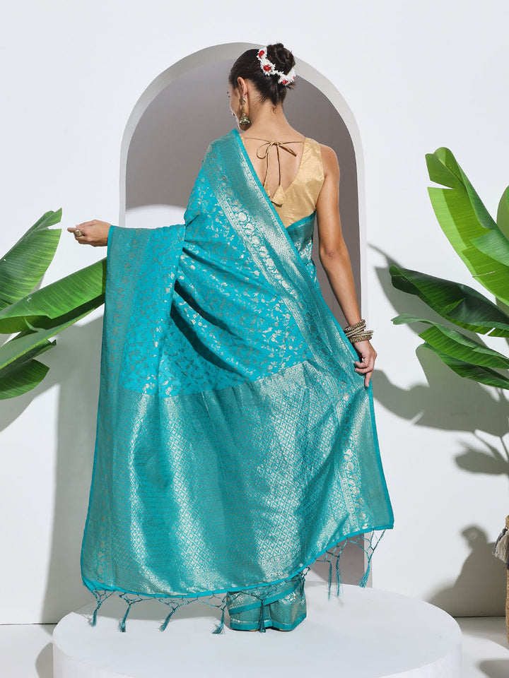 Zaari Jaal Woven Crepe Saree