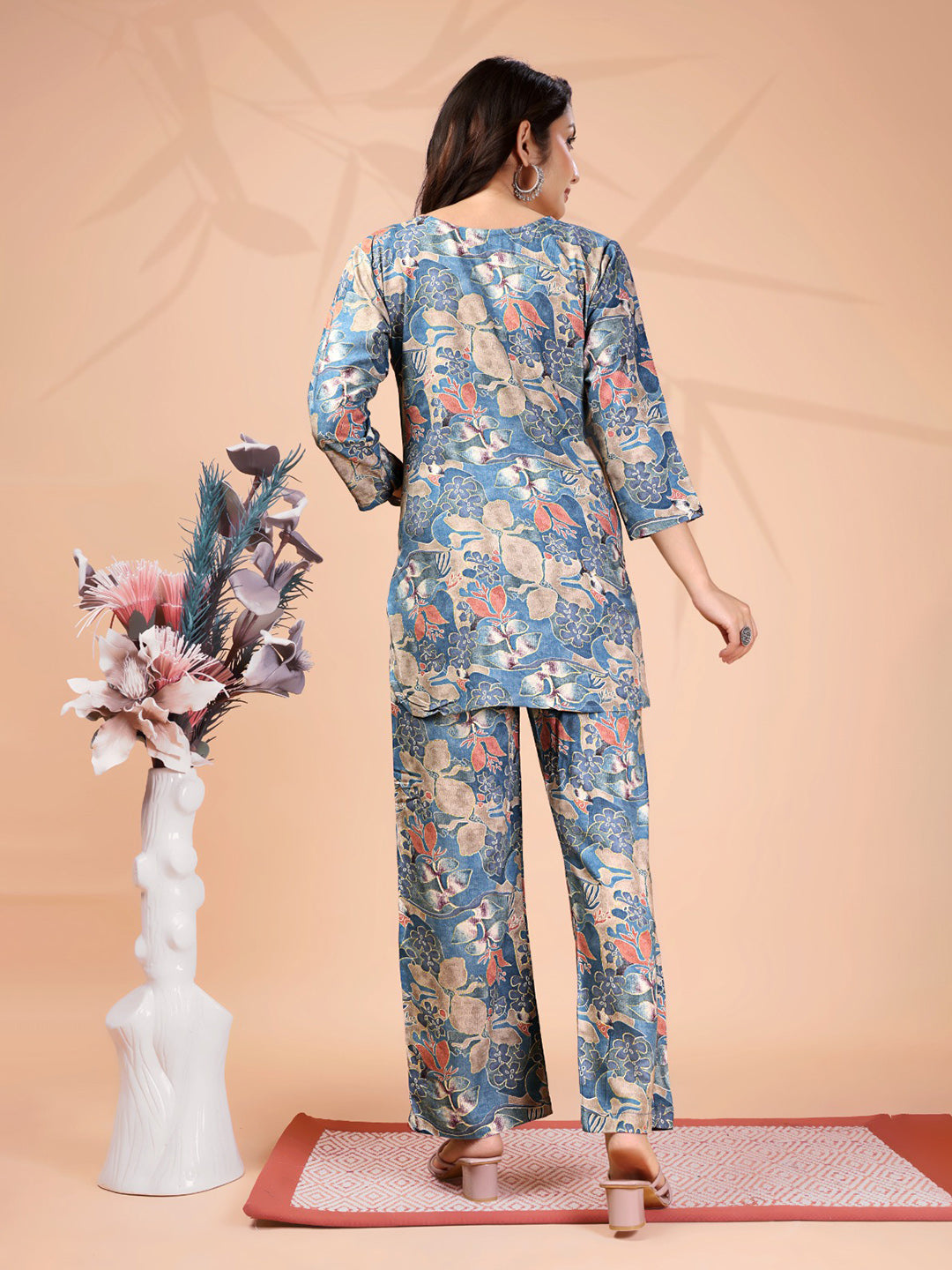 Printed Cotton Blend Kurta With Pants