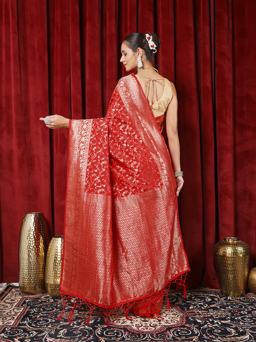 Zaari Jaal Crepe Saree