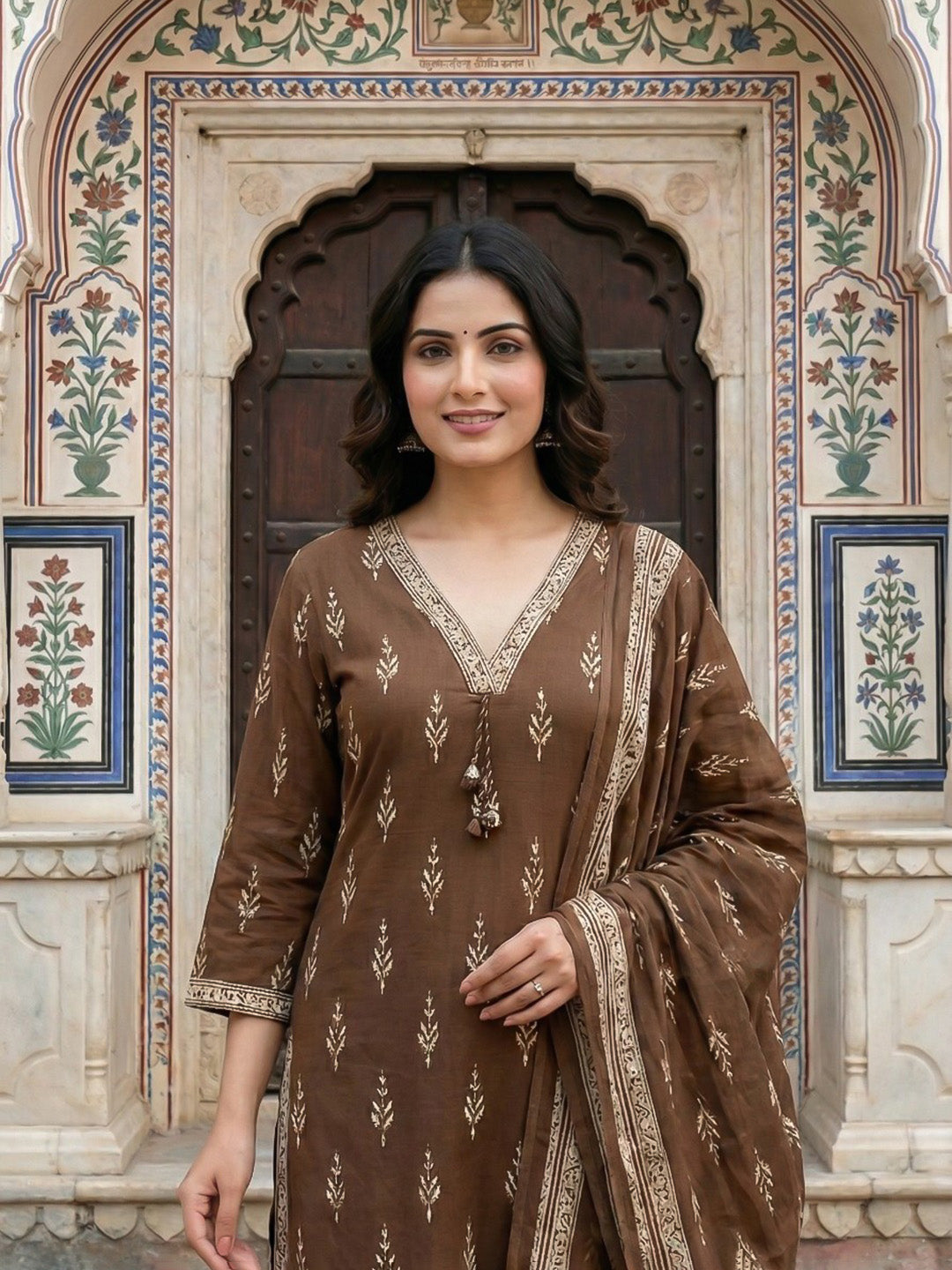Brown Cotton Blend Printed Straight Suit Set