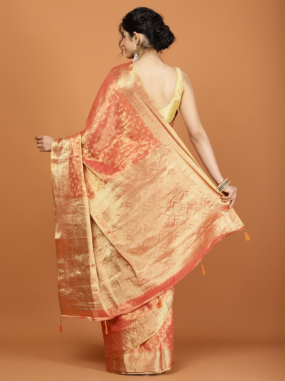 Zari Jaal Cotton Woven Saree