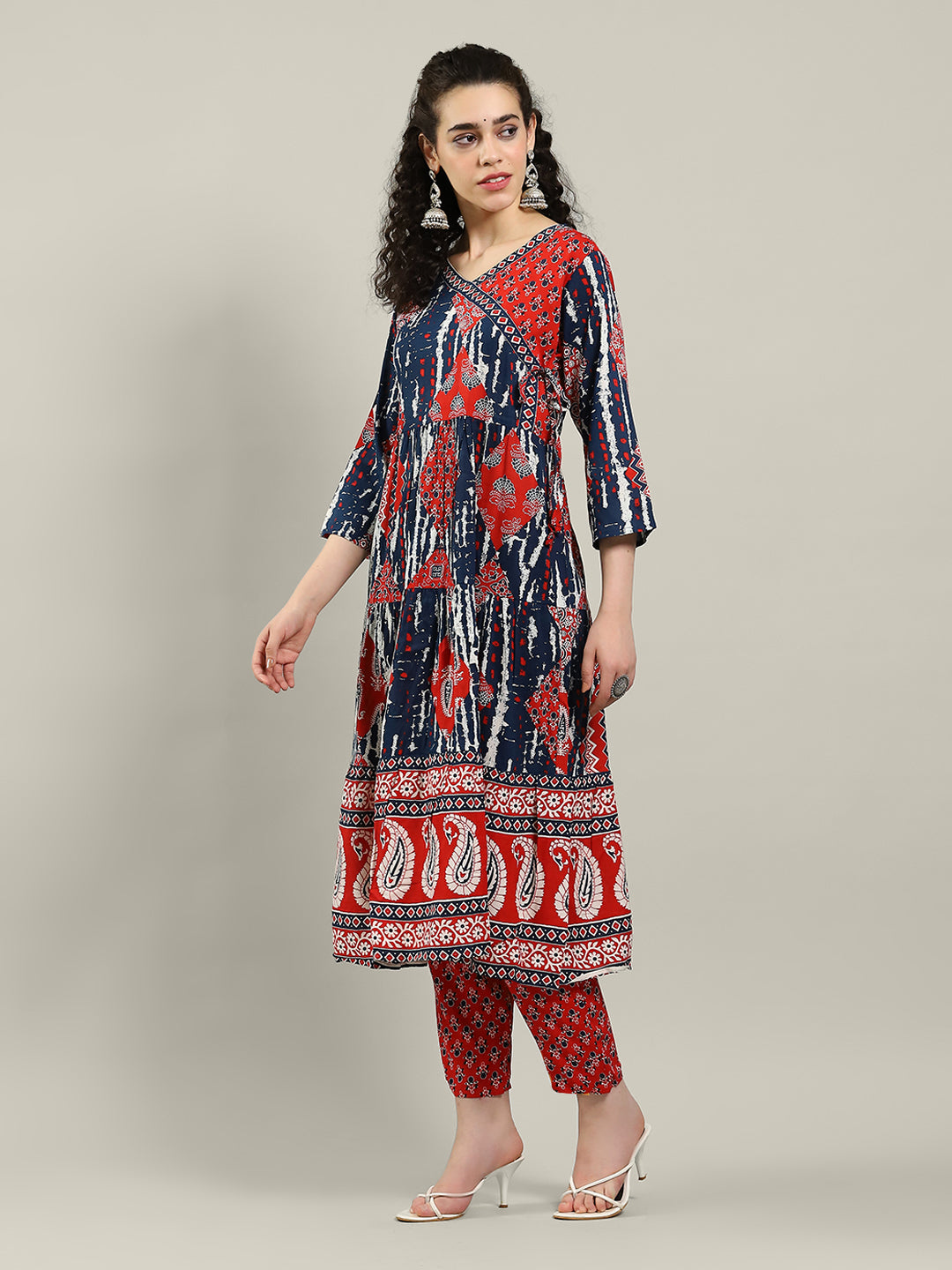 Printed Cotton Blend Kurta & Pants