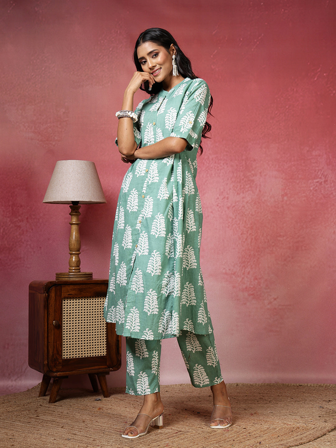 Printed Cotton Blend Kurta With Pants