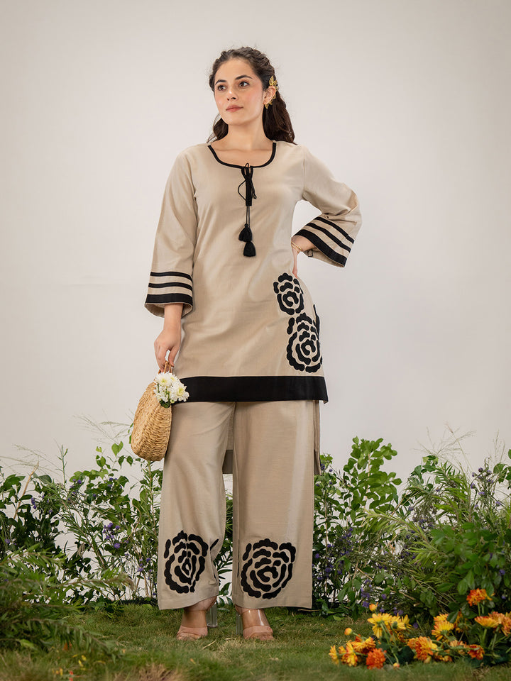 Beige Cotton Blend Printed Straight Kurta With Pant