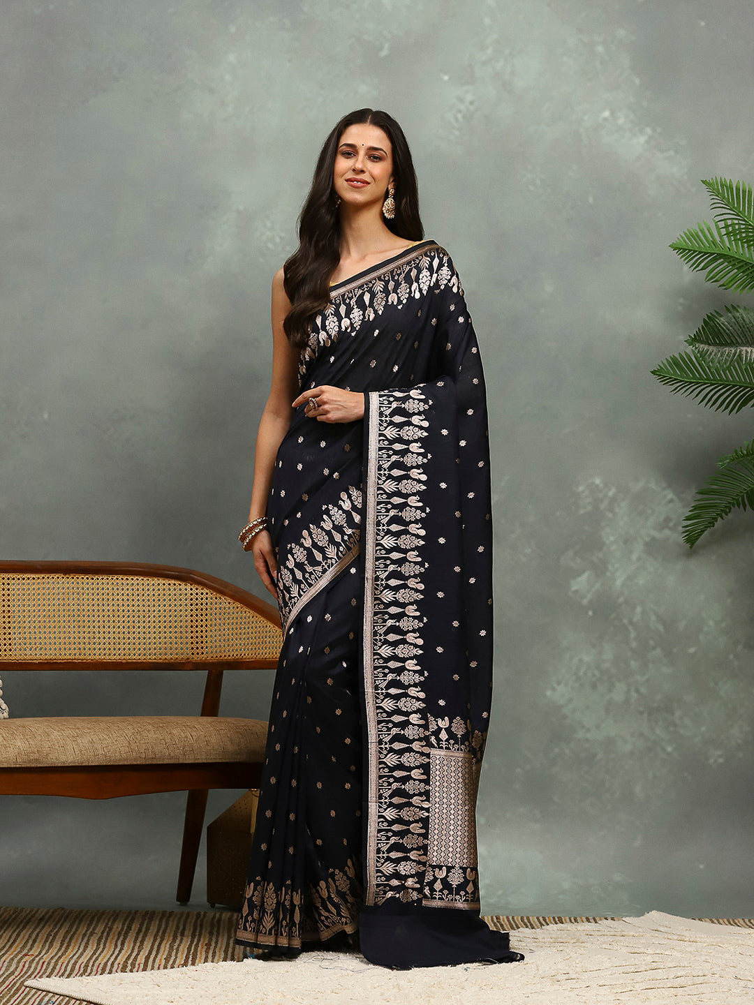 Zari Border Booti Cotton Blend Woven Saree