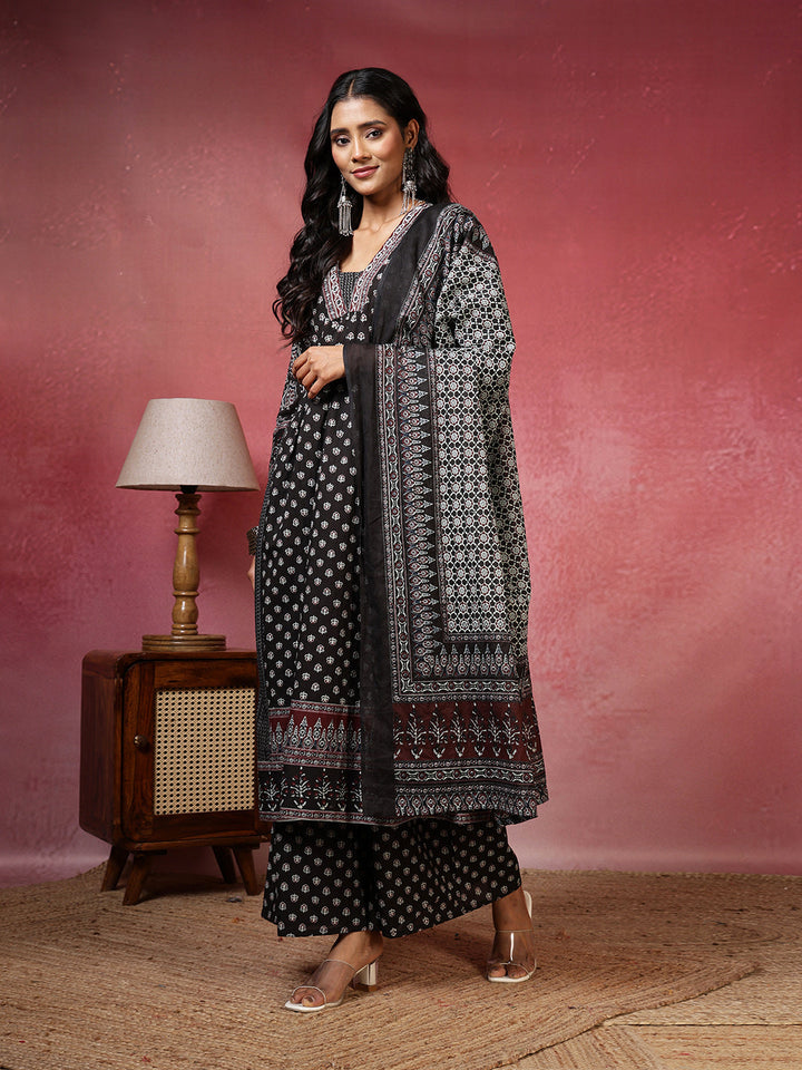 Printed Cotton Blend Kurta With Plazzo &amp; Dupatta