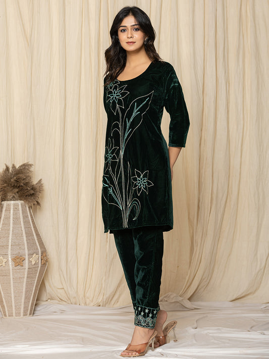 Zari Neck Embroidered Velvet Kurta With Pants