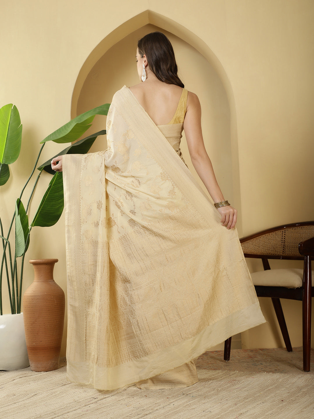 Zari Jaal Georgette Saree