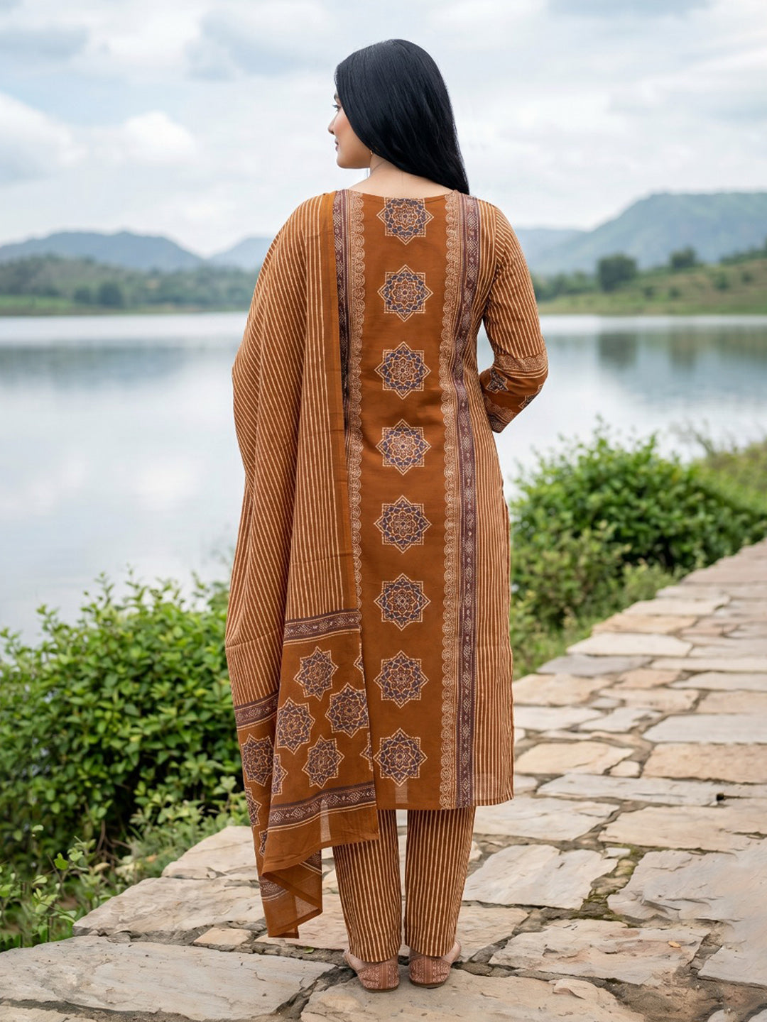 Mustard Printed Cotton Blend Straight Round Neck Suit Set