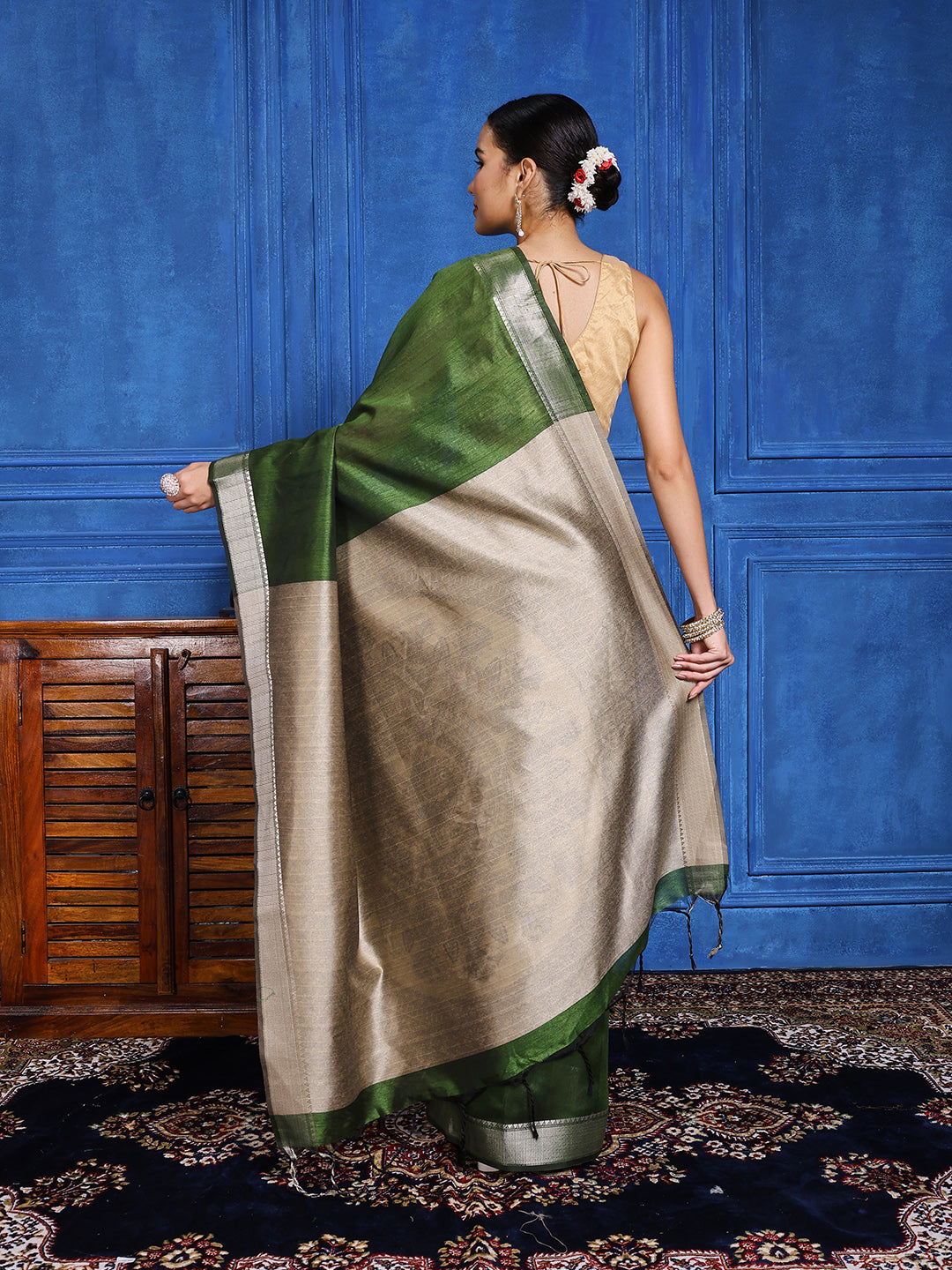Zaari Jaal Tussar Saree