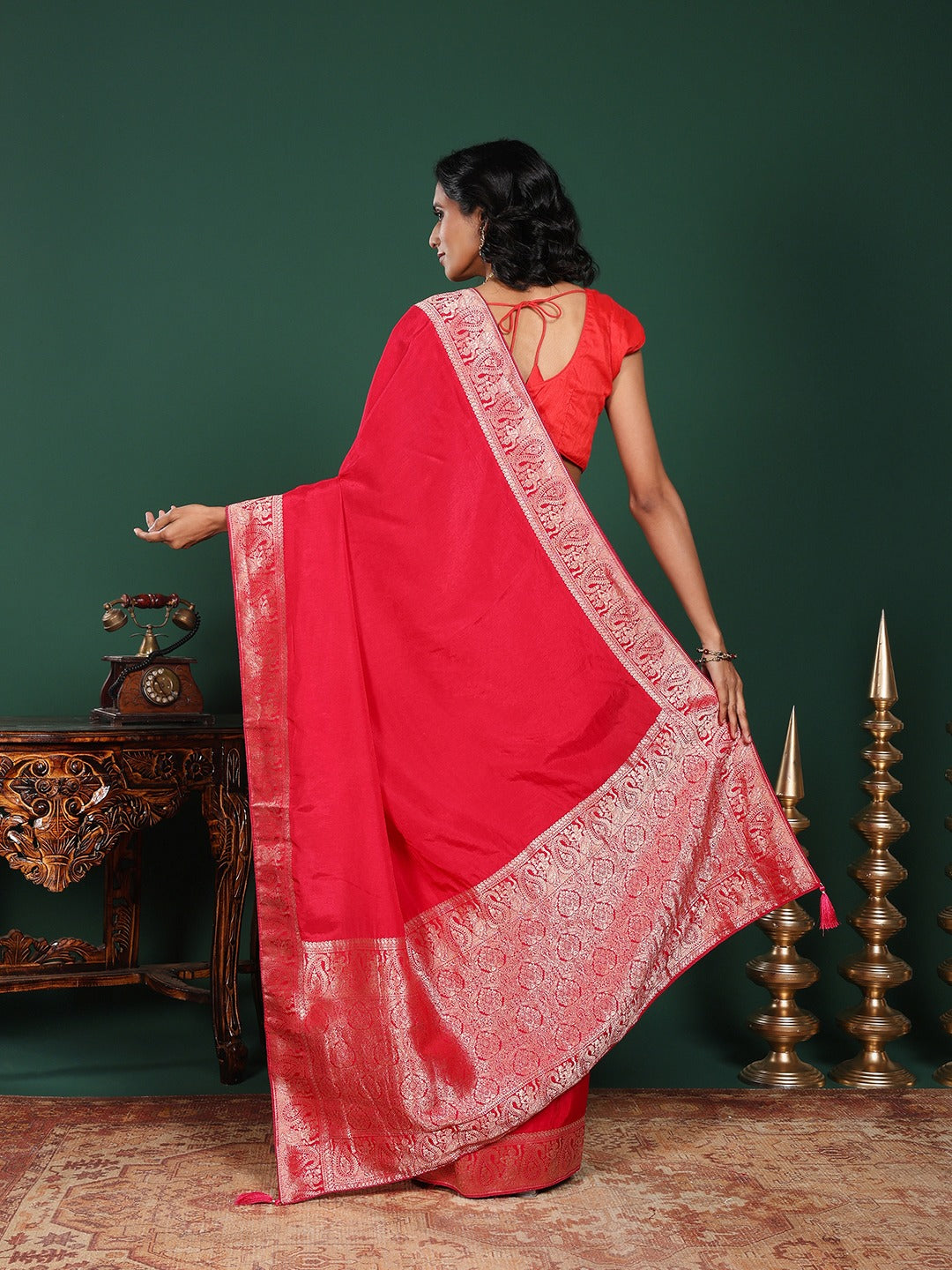Woven Design Cotton Blend Saree