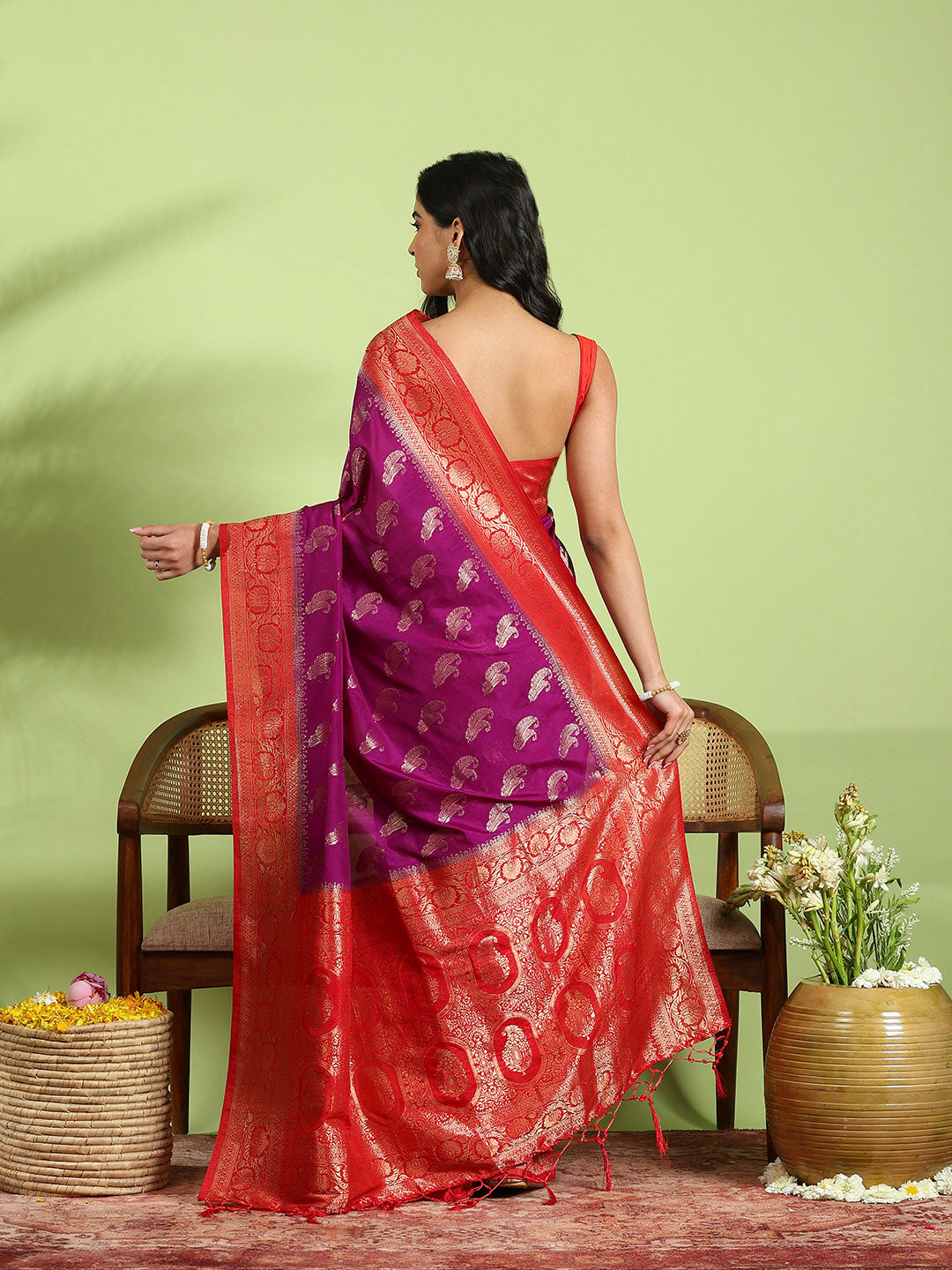 Plain Crepe Saree