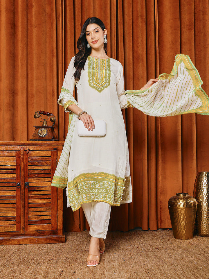 Bandhani Printed Crepe Kurta With Pants &amp; Dupatta