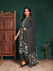 Printed Cotton Blend Kurta With Pant & Dupatta