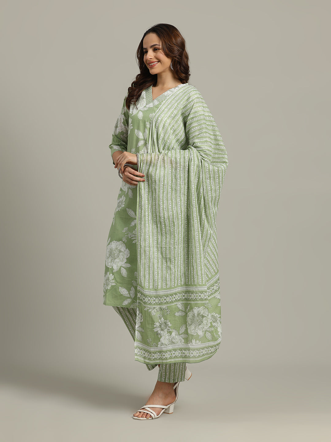 Floral Parinted Cotton Blend Kurta With Pants &amp; Dupatta