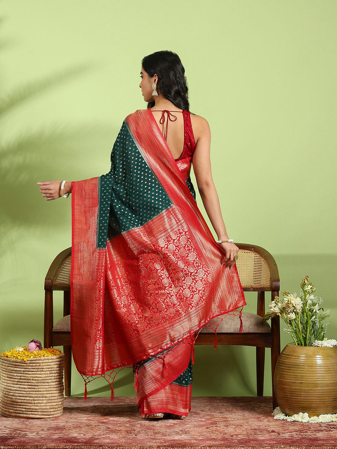 Plain Crepe Saree