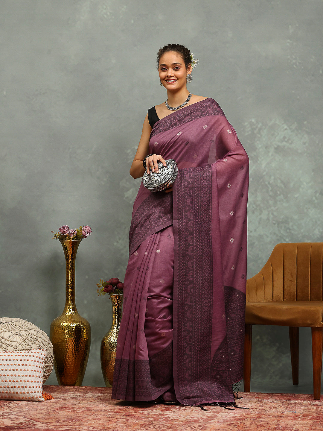 Resham Booti Woven Cotton Blend Saree