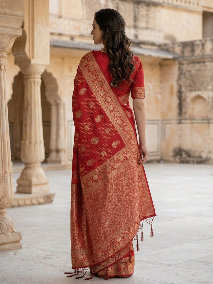 Plain Crepe Saree