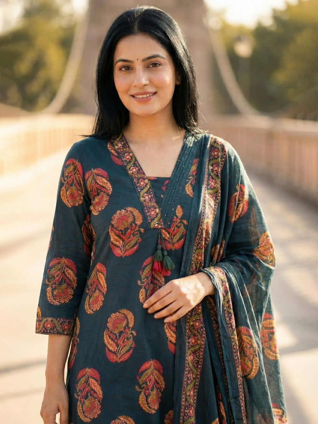 Green Cotton Blend Printed Straight Suit Set