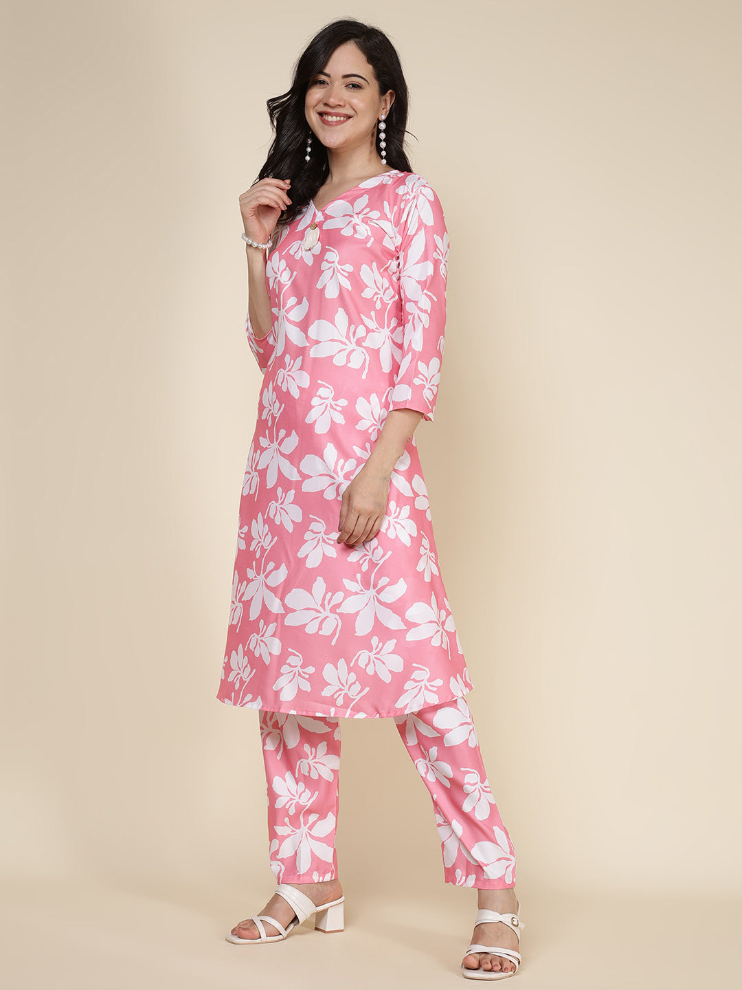Printed Cotton Blend Kurta With Pants