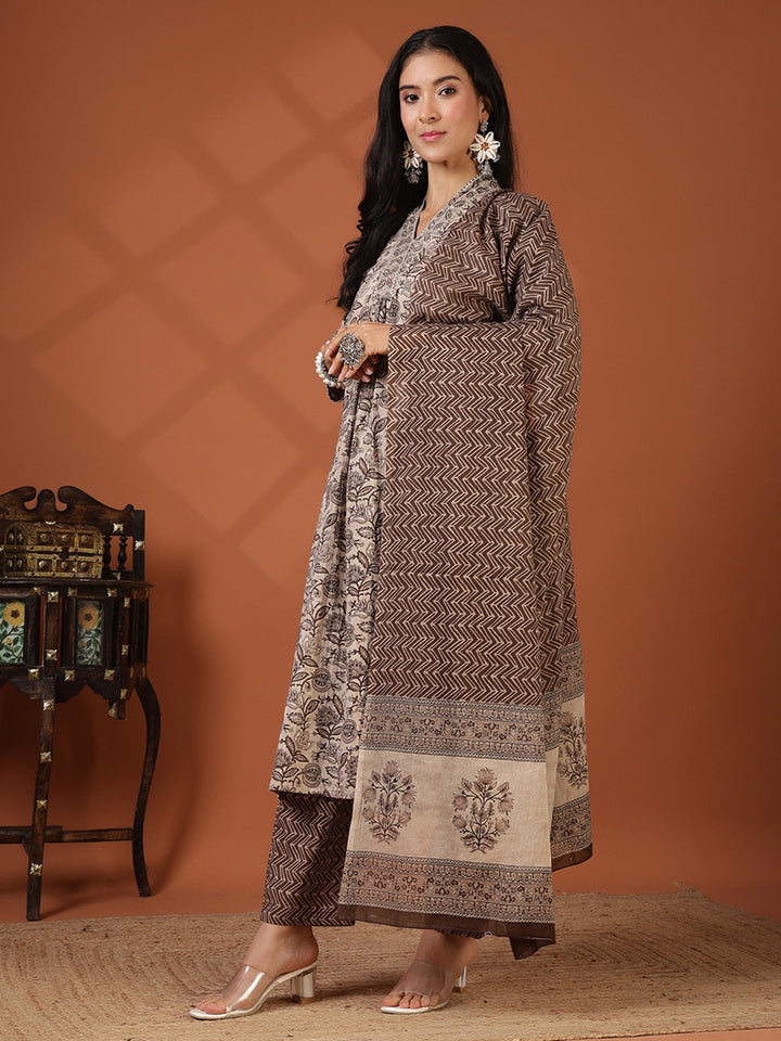 Printed Cotton Blend Kurta With Pant &amp; Dupatta