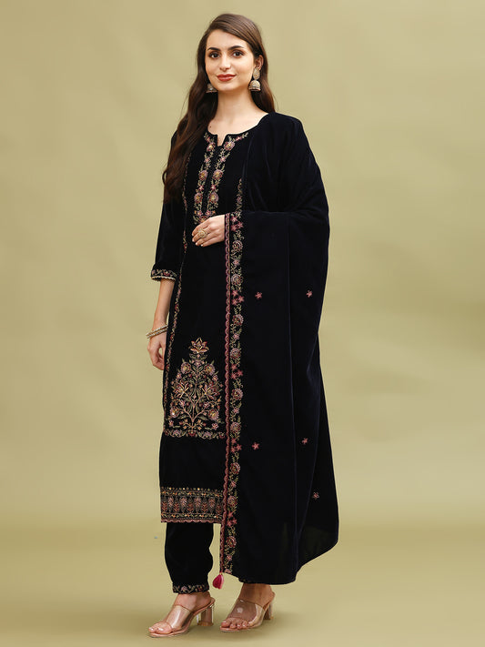 Neck Zari Embroidered Velvet Kurta With Pants & Dupatta