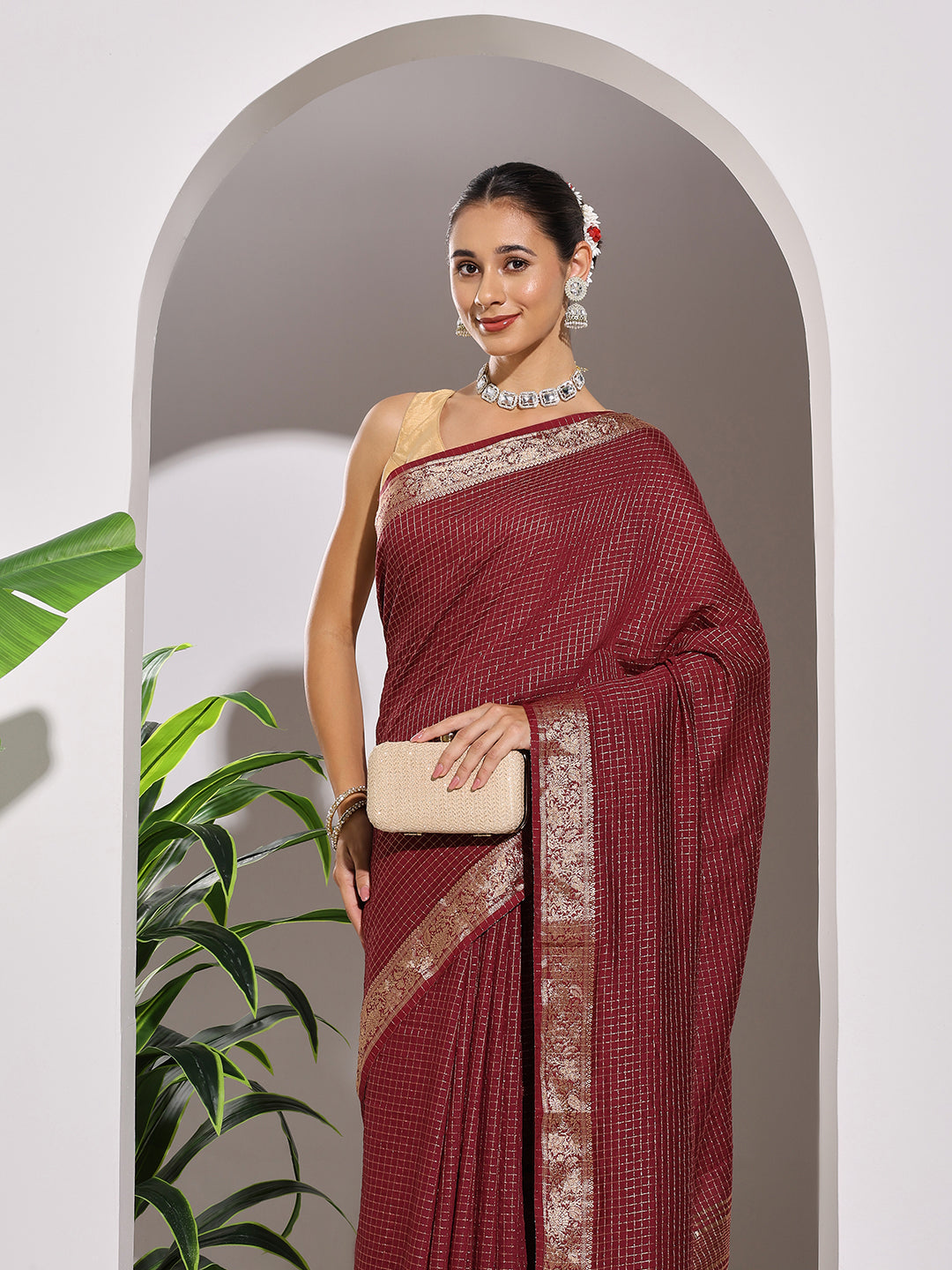 Zaari Jaal Tussar Saree