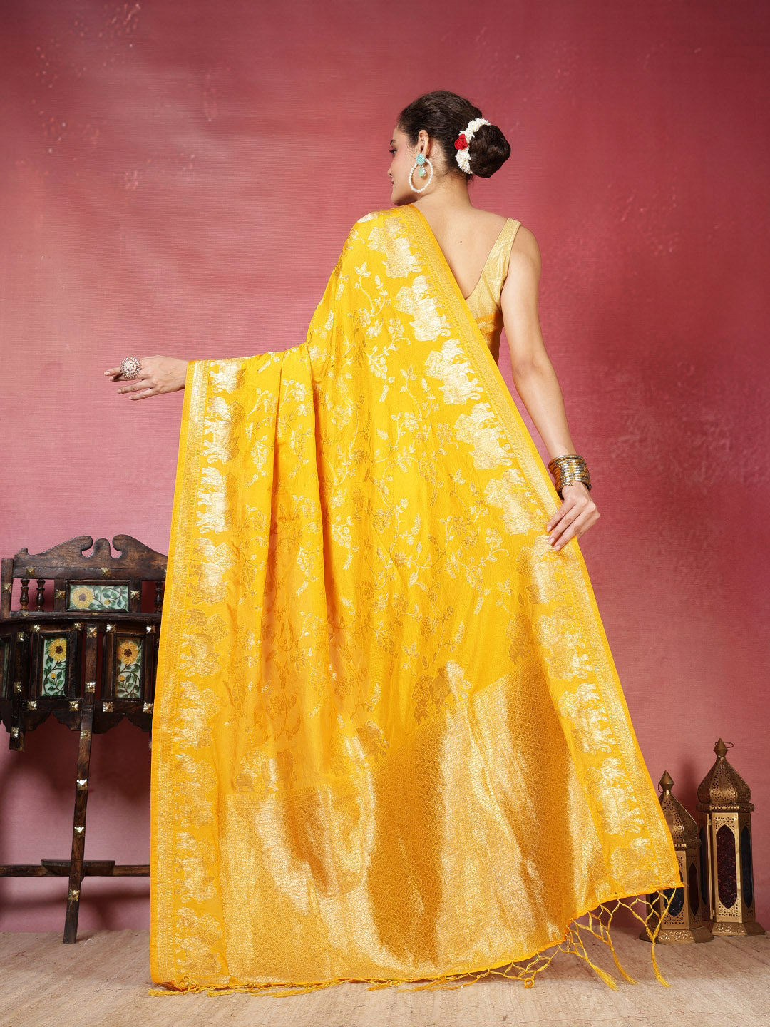 Embroidered Crepe Saree