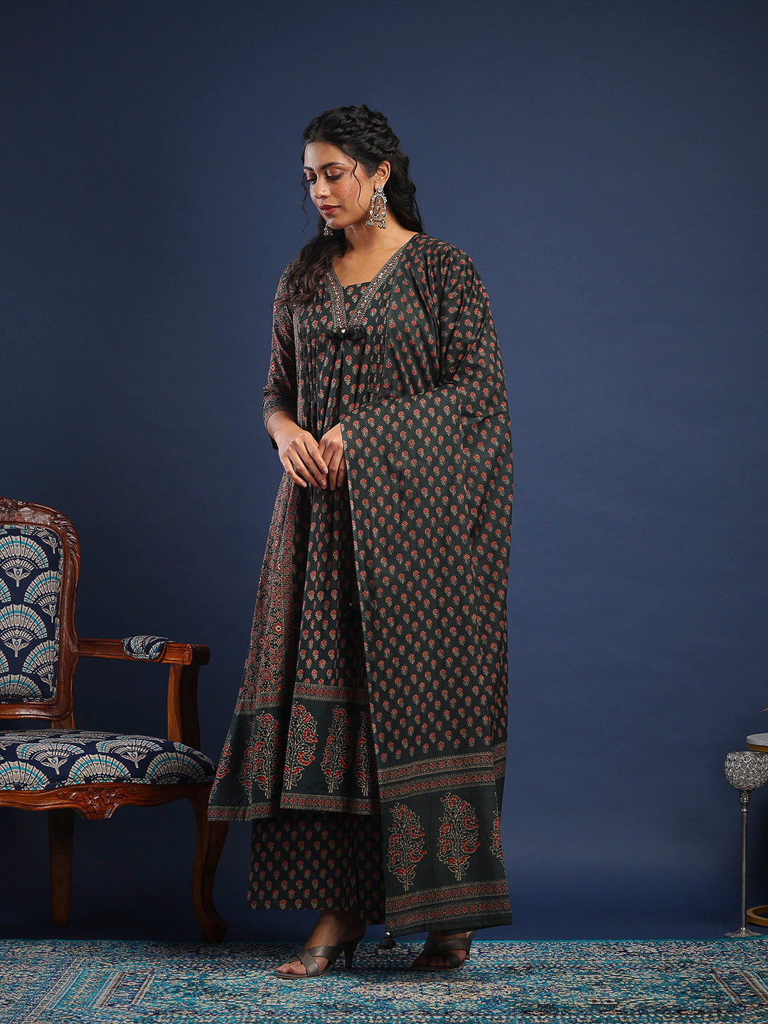 Bottle Green Cotton Blend Printed Straight Suit Set