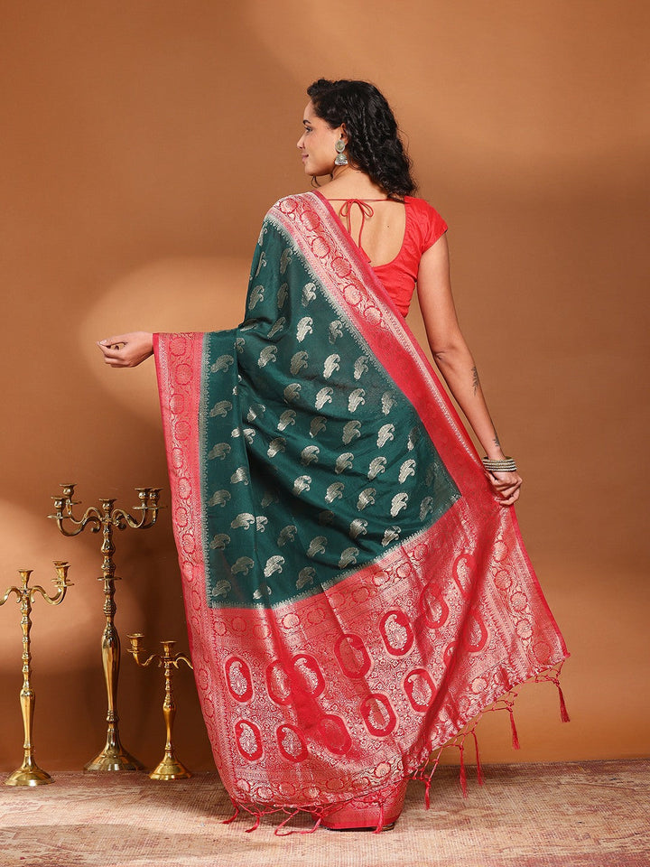 Plain Crepe Saree