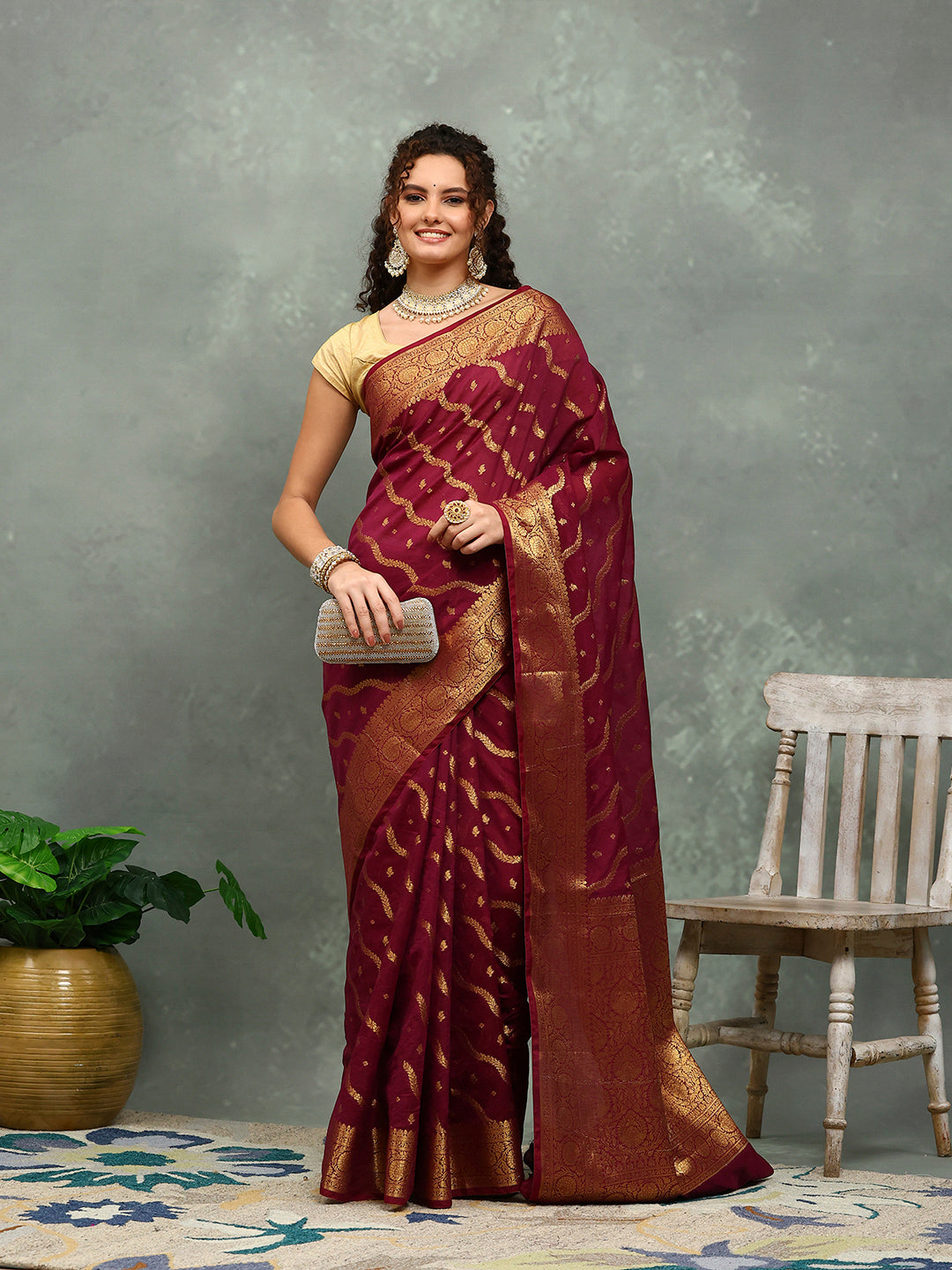 Wovn Border Art Silk Saree