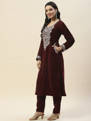 Neck Embroidered Velvet Kurta With Pants