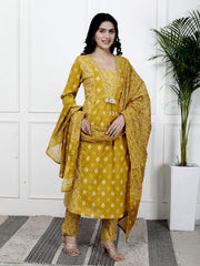 Printed Cotton Blend Kurta With Pants & Dupatta