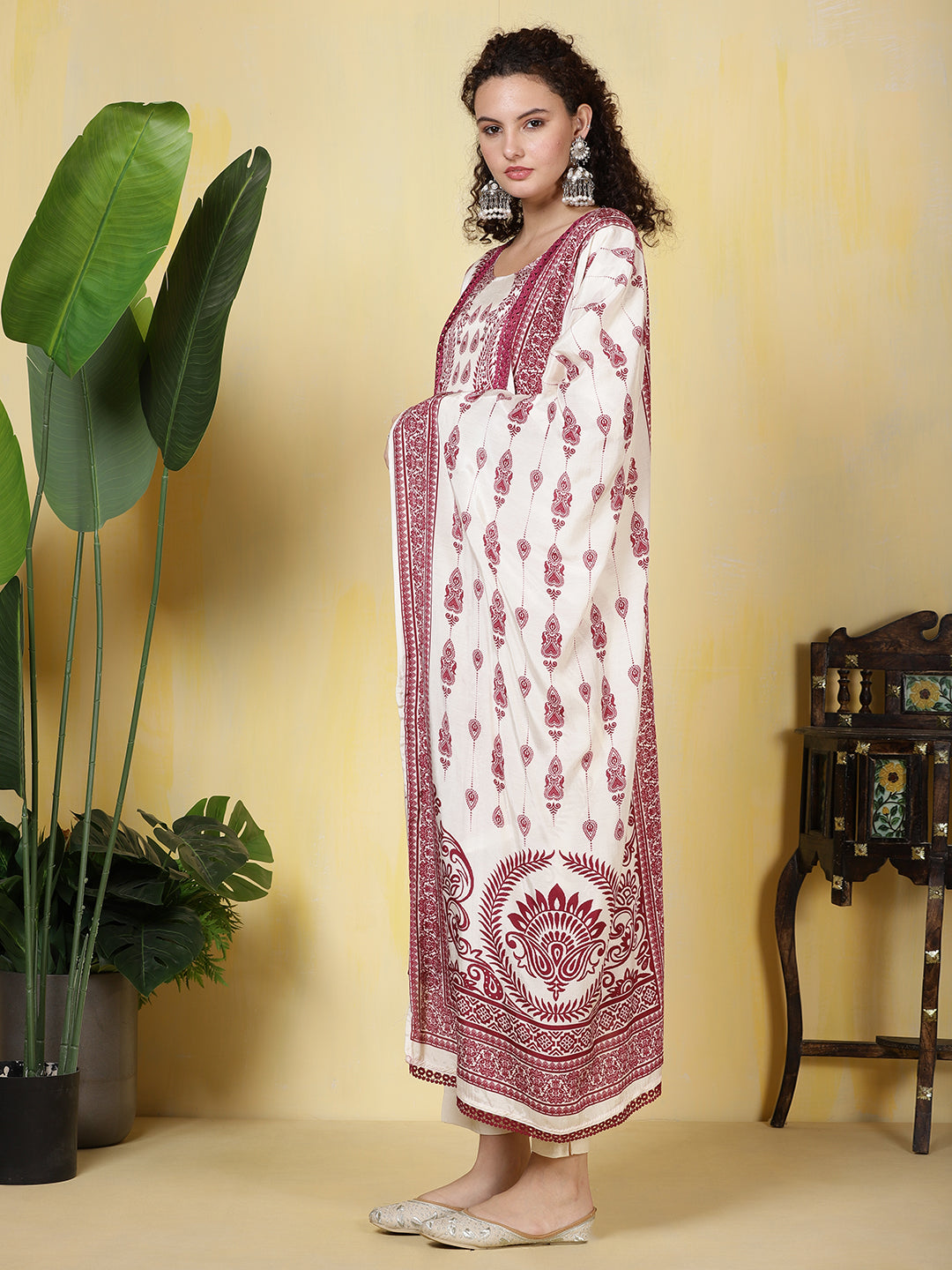 Printed Muslin Kurta With Pants & Dupatta