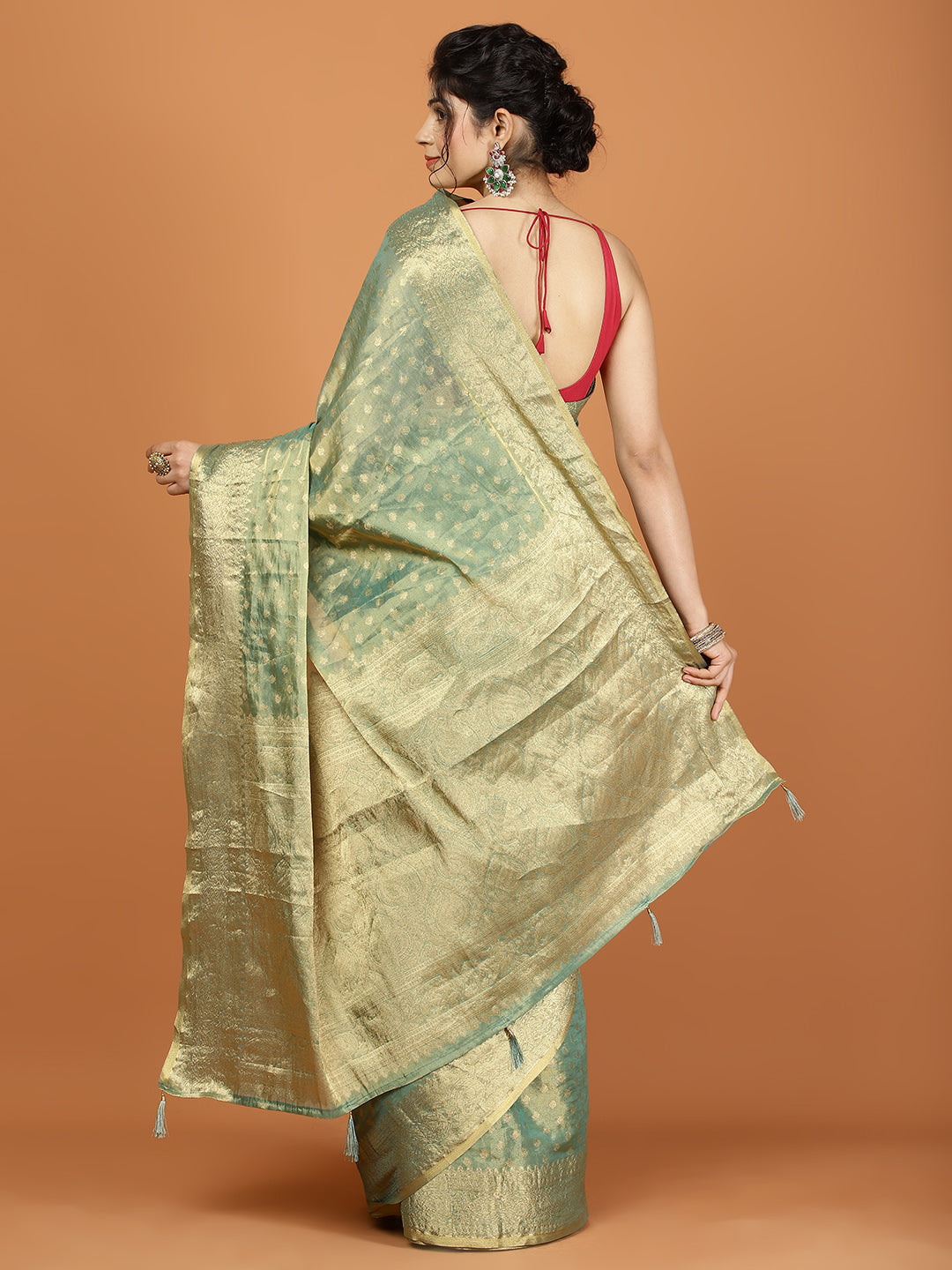Zari Jaal Cotton Woven Saree