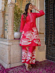 Printed Cotton Blend Kurta With Pants