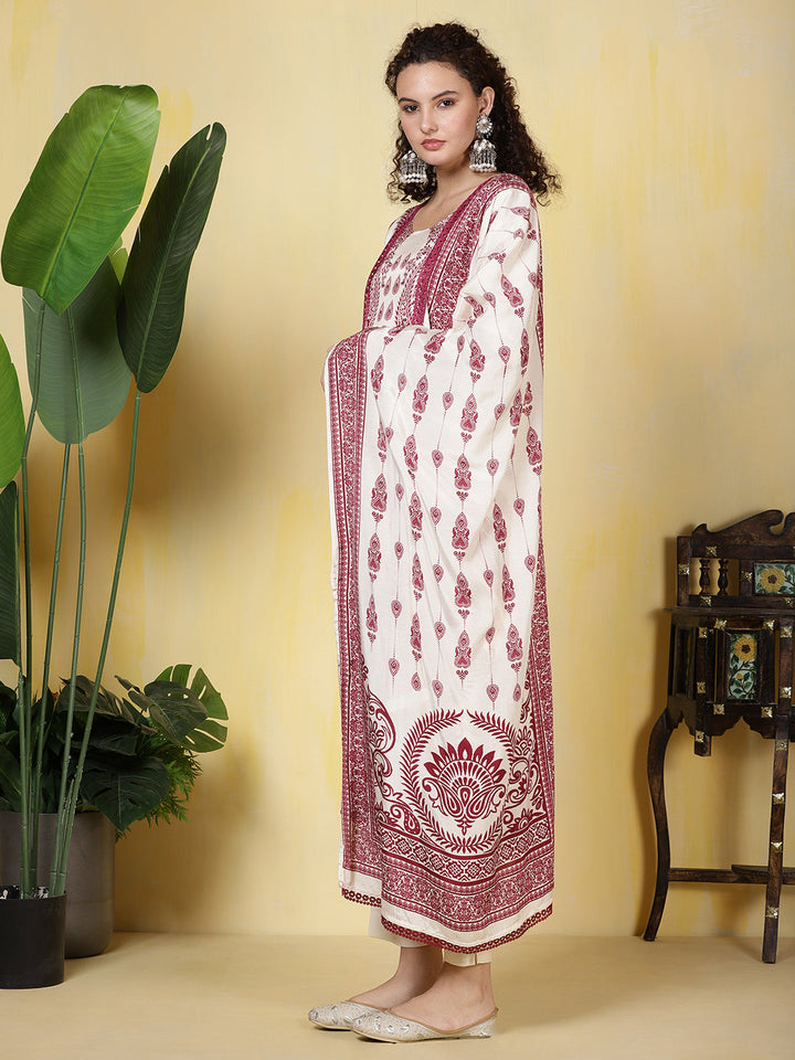 Printed Muslin Kurta With Pants &amp; Dupatta