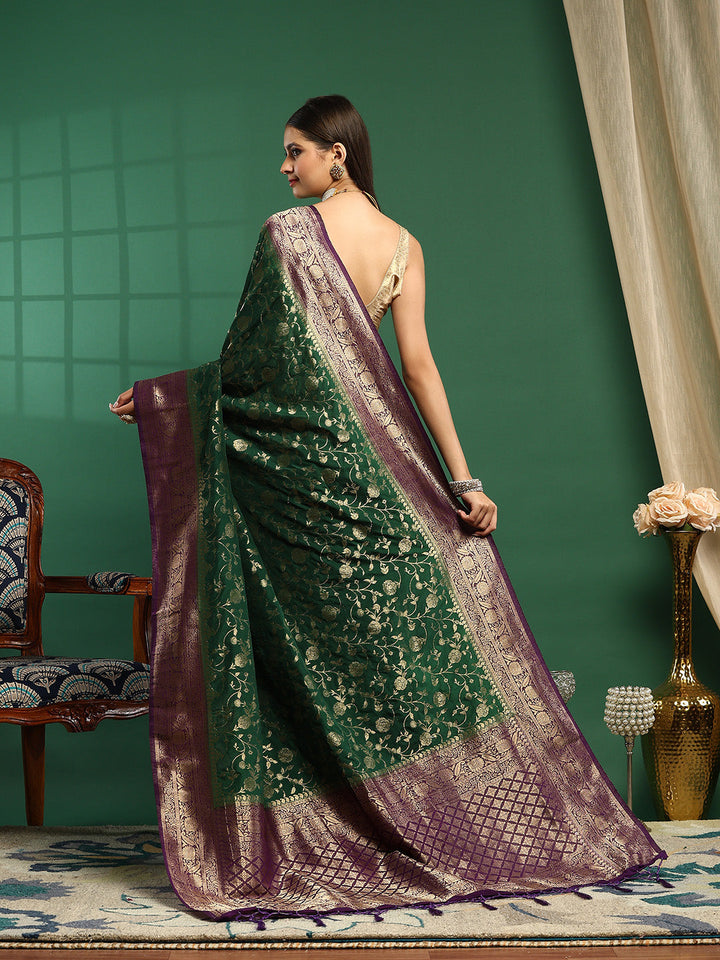 Plain Crepe Saree