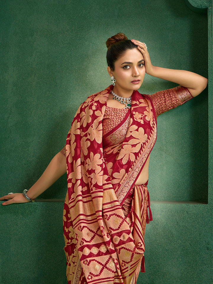 Floral Printed Georgette Saree