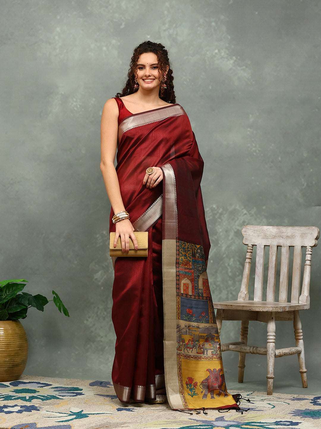 Plain Art slik Saree