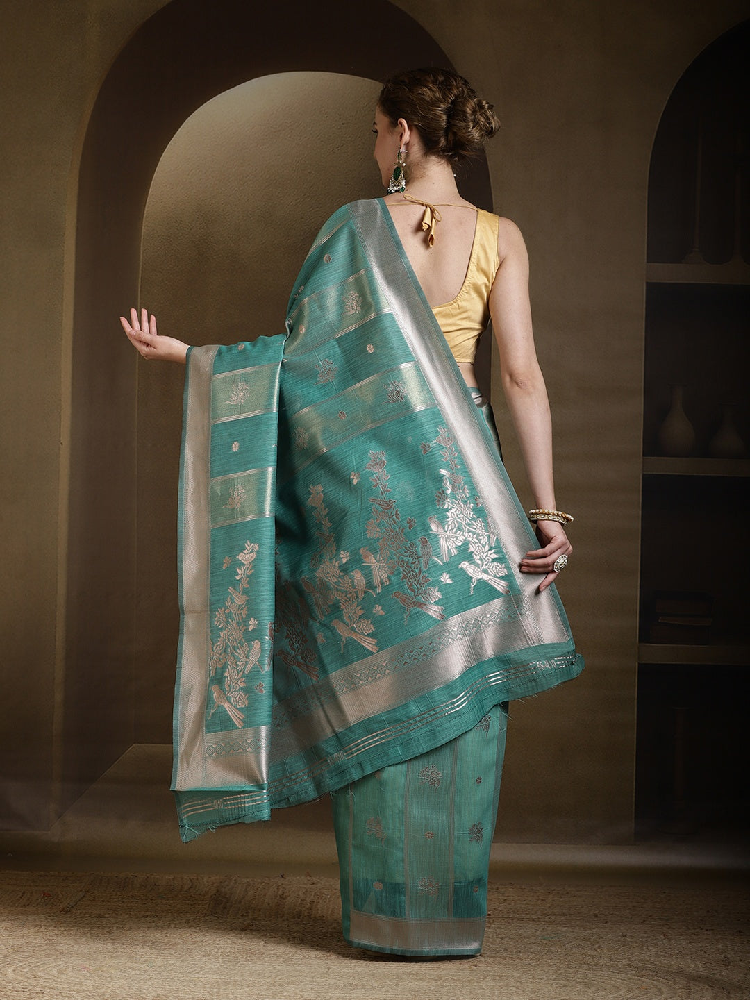 Woven Design Linen Blend Saree